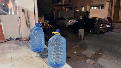 بەشێكی گەڕەكی نەسیج ئاویان نییە و ناچارن خانووەكانیان بفرۆشن