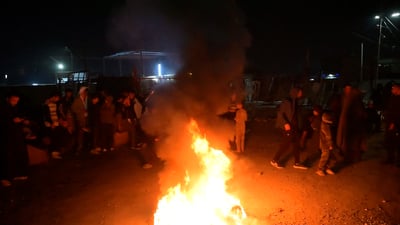 حرق الإطارات بدأ في شوارع الزعفرانية بانتظار 2 فجراً