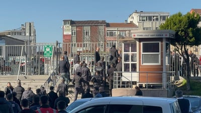 لە هێرشێکی چەکداریدا لە ئیستانبوڵ 6 کەس برینداربوون