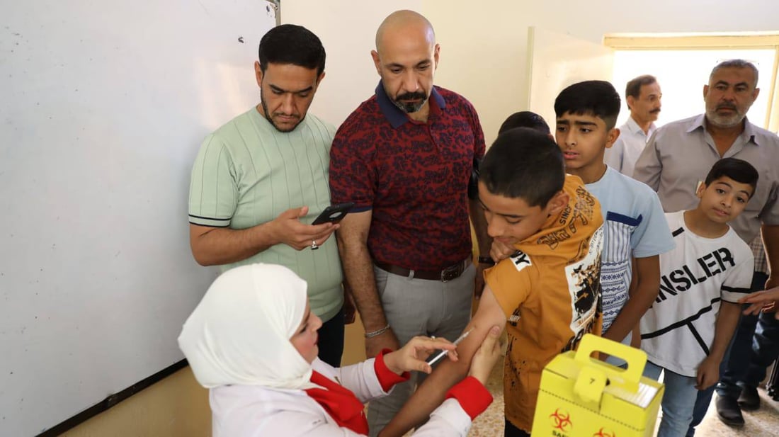 صور: فرق الصحة تبحث عن 240 ألف تلميذ في ميسان للقاحهم ضد الحصبة
