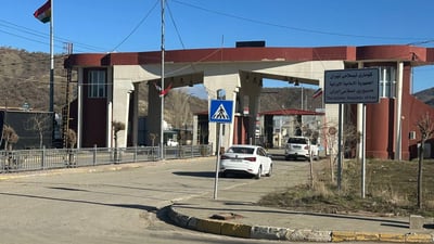 پارێزگارەکانی هەرێم داوایان لە ئێران کردووە رسووماتی سەر ئۆتۆمبێل لە مەرزەکان هەڵبگرێت