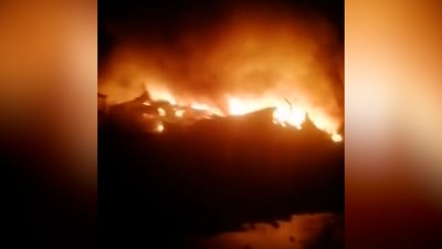 مشاهد الدمار والنيران من الضربة الأميركية على مقر قيادة الحشد بالأنبار
