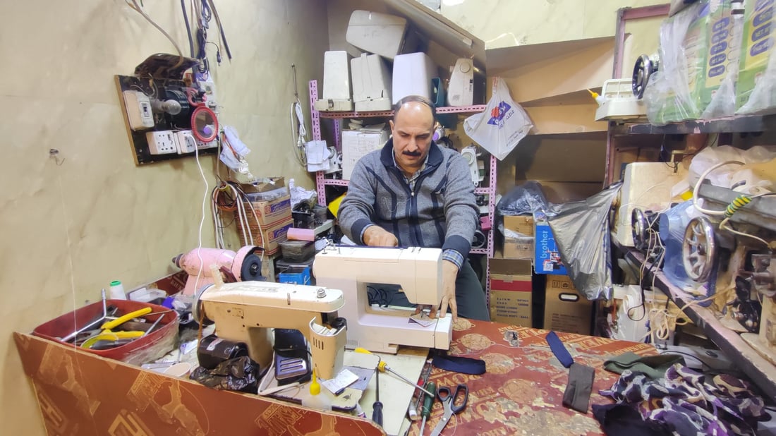 تلميذ حجي صاحب الكربلائي.. مَن لا يعرف “علي أبو المكاين” في باب السلالمة؟