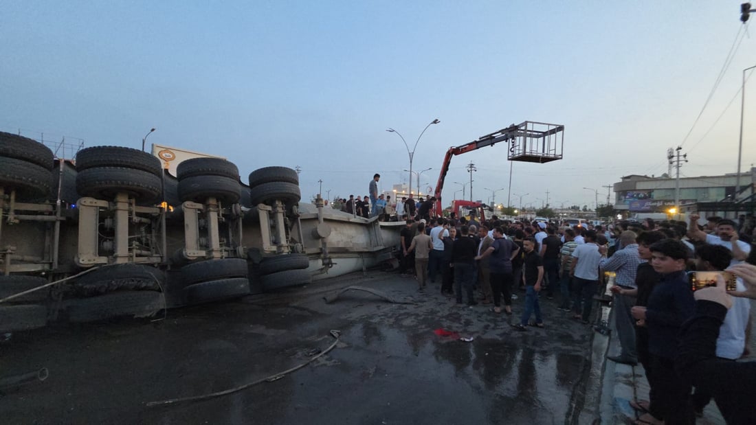 کوڕی شۆفێری ئەو بارهەڵگرەی کارەساتی نایەوە باسی ساتی رووداوەکە دەکات