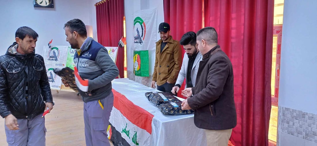 صور: فرقة العباس القتالية في تلعفر ترعى تكريم 40 عامل نظافة