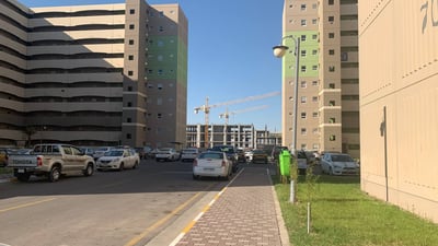 السعودية تعلن رغبتها بإكمال مشروع بسماية السكني