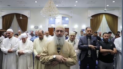 الغريري يأم صلاة الغائب على ضحايا فاجعة الكوت في جامع عمر المختار