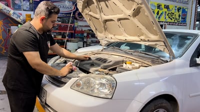 سپرا و بۆن و عه‌تر بەهیچ شێوەیەك له‌ناو ئۆتۆمۆبێله‌كه‌ت نه‌بێت