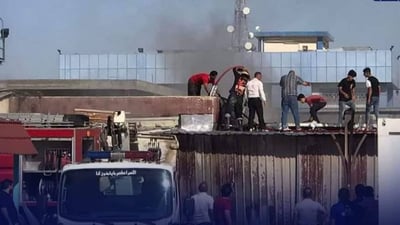 صور: حريق يلتهم ردهة الخدج في مستشفى العزيزية العام