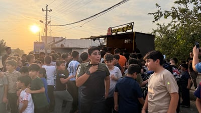 هەڵەبجە لە یادی پێغەمبەر (د.خ) منداڵانی بۆ شاورمە خواردن کۆکردەوە