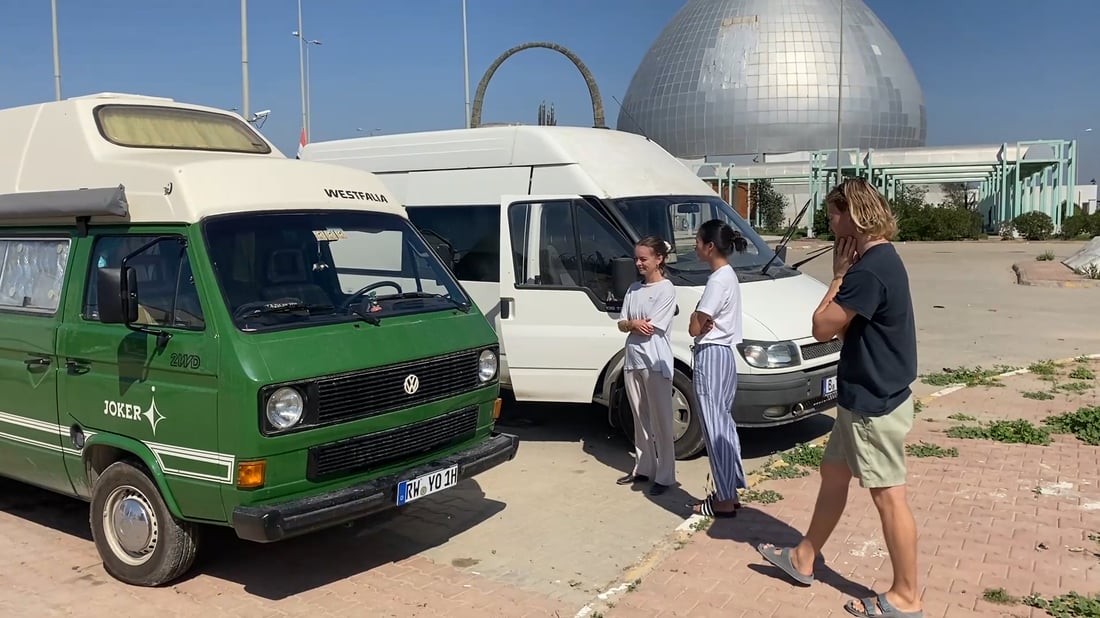 أهوار الجبايش تفكر بجدية بعد قفزة في عدد الأجانب: كيف نغريهم لإطالة الإقامة؟