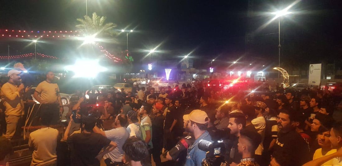 مالكو الدراجات ينزلون الى شوارع الكوت: إجراءات التسجيل أنهكتنا