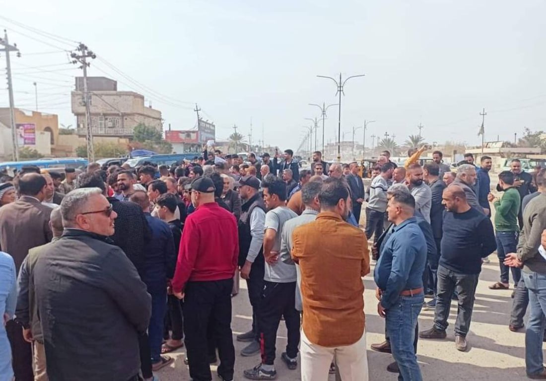 صور: مظاهرة “اتهامية” في طويريج.. المطلوب تدخل المحافظ لـ”إنقاذ” شوارع “أبو جوعانة”