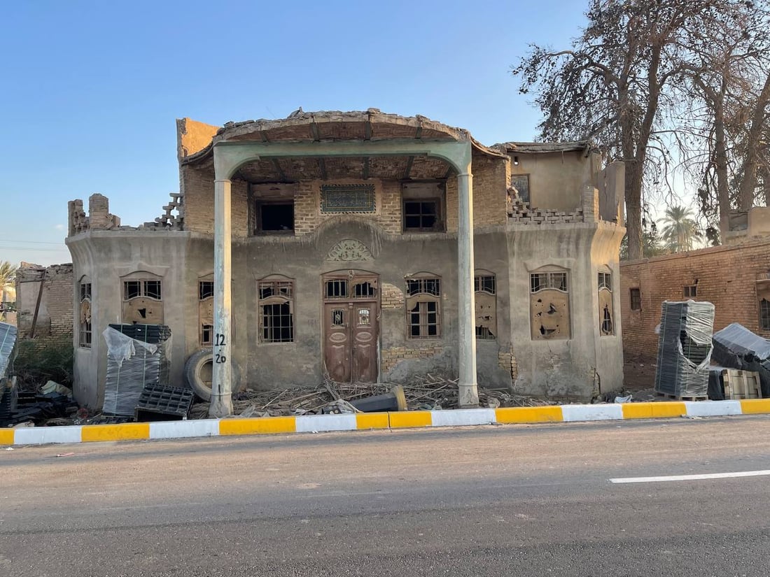 جده بنى سور كربلاء لدفع خطر الوهابيين.. صور من قصر مصطفى خان في كربلاء