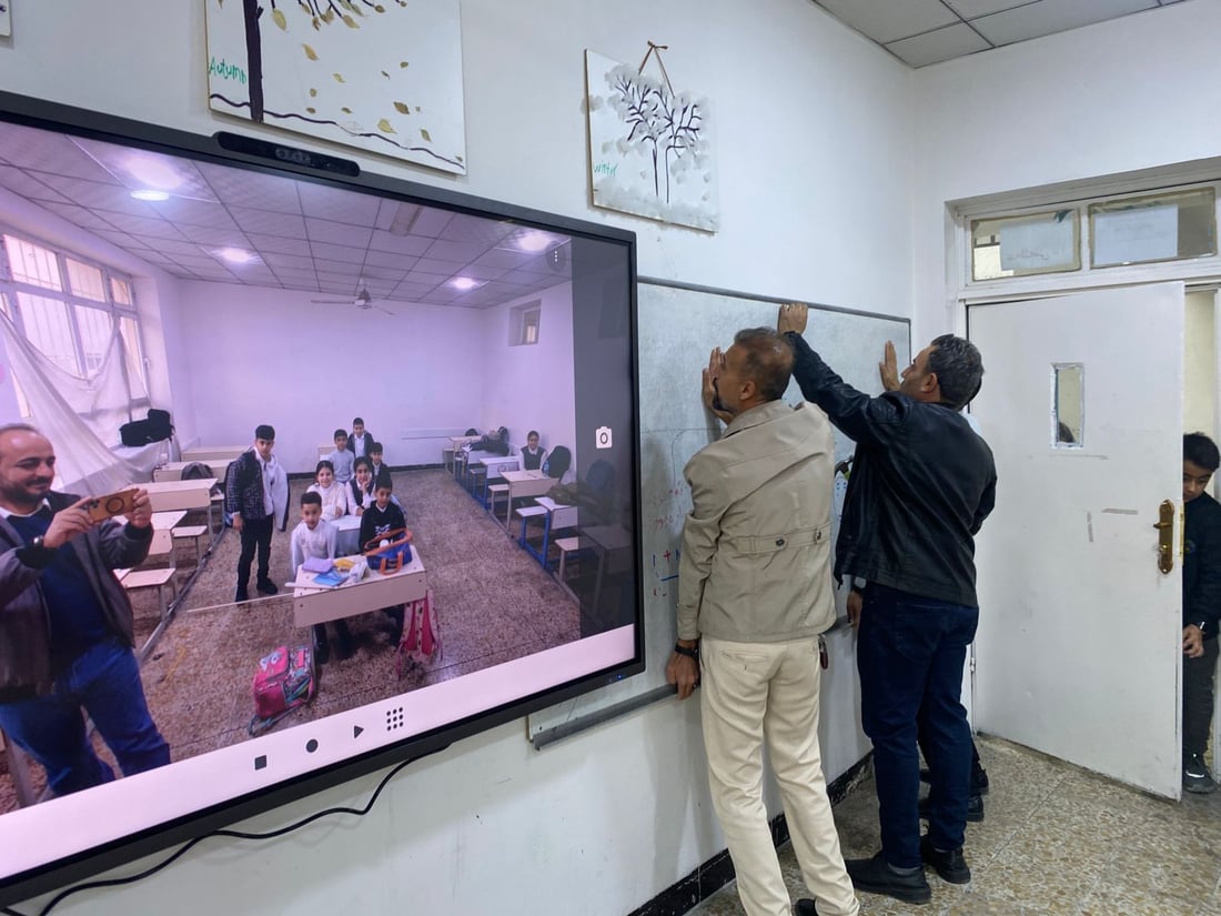 (تەختەی زیرەک) گەیشتە پەروەردەی رواندز و لە قوتابخانەیەک جێگیر کرا