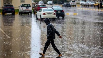 انخفاض درجات الحرارة والأمطار تشتد الخميس في العراق
