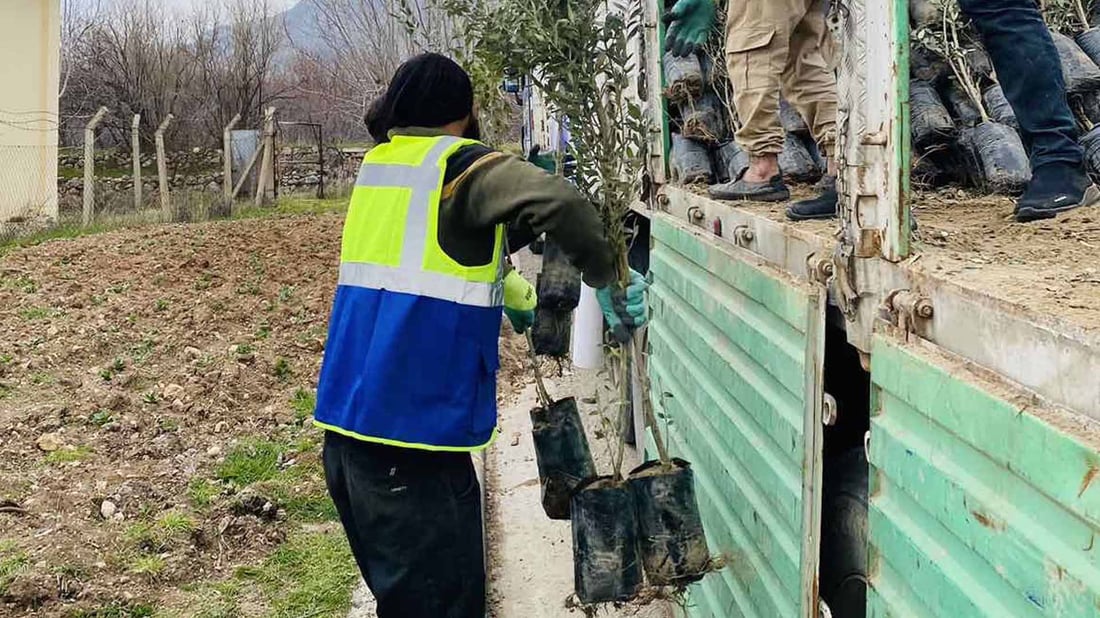 لە ئامێدی 9 جۆر کەلوپەلی کشتوکاڵی بەسەر جوتیاران دابەشکرا