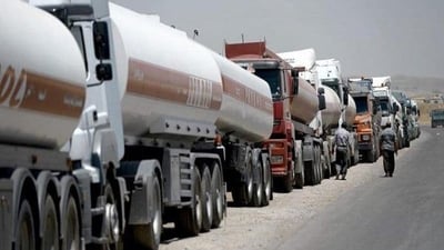 الأنبار تعلن جاهزيتها لتمرير 200 ألف برميل بالشاحنات عبر منافذها المطورة