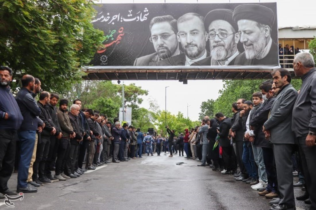 صور وفيديو من مراسم تشييع الرئيس الإيراني ومرافقيه في تبريز
