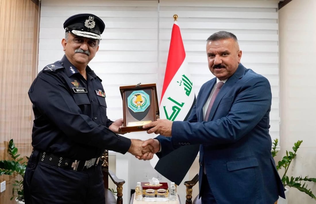 تدريب وتبادل خبرات.. لقاء وزير الداخلية مع قائد قوات الرد السريع الباكستاني