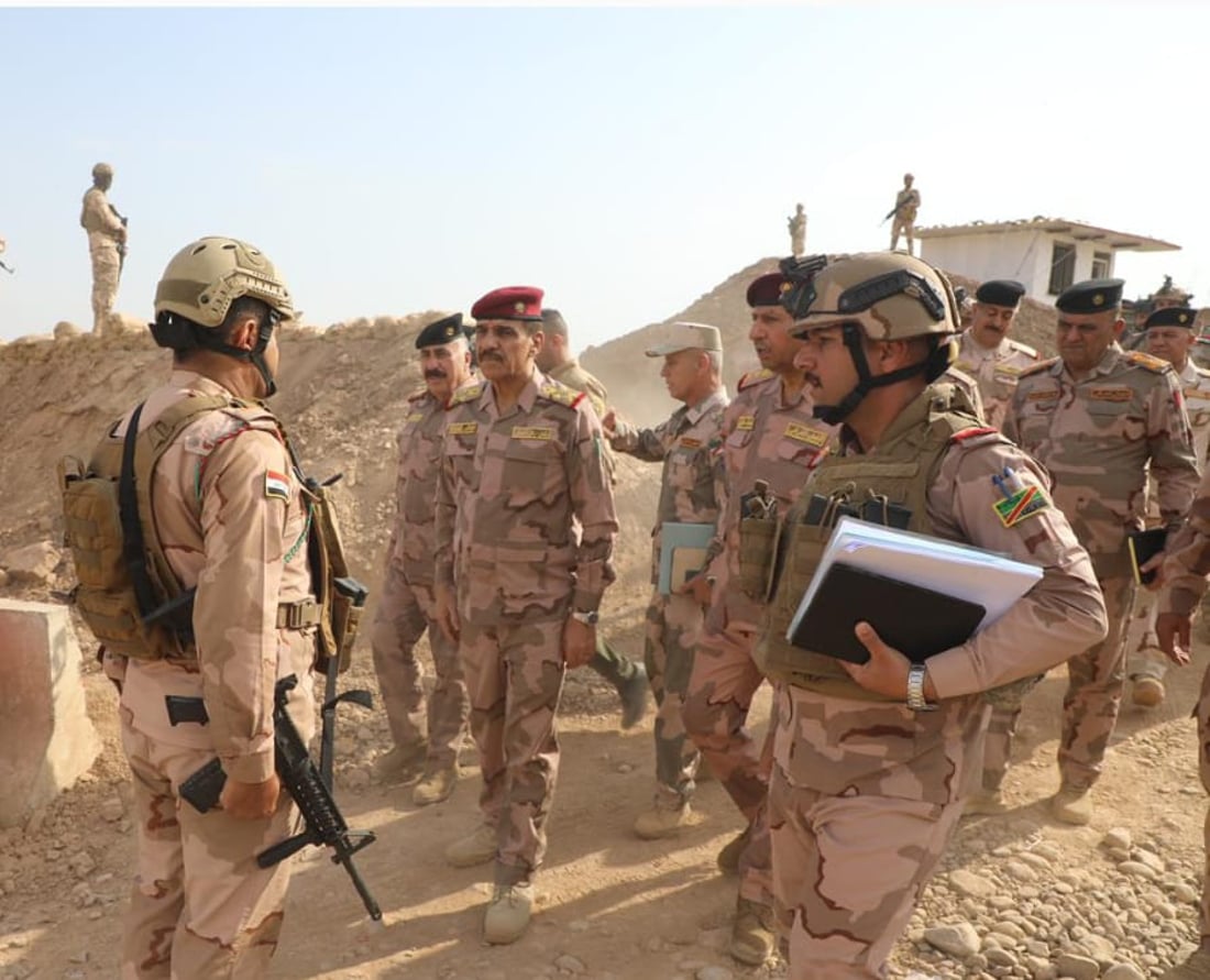 صور من صلاح الدين: رئيس أركان الجيش يصل إلى “قوري الشاي”