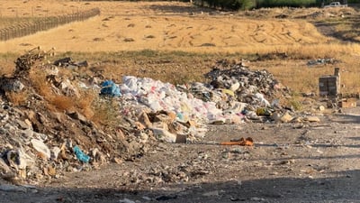 زبڵ و خاشاک مێشی بۆ هێناون گازیان لێ دەگرێ