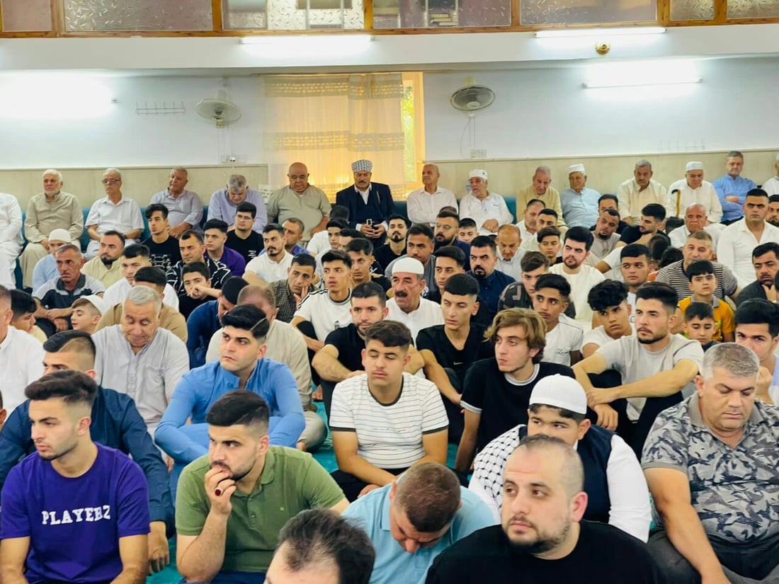 صور من مسجد خالد بن الوليد: صلاة العيد تجمع أهل آلتون كوبري بأزيائهم المتنوّعة