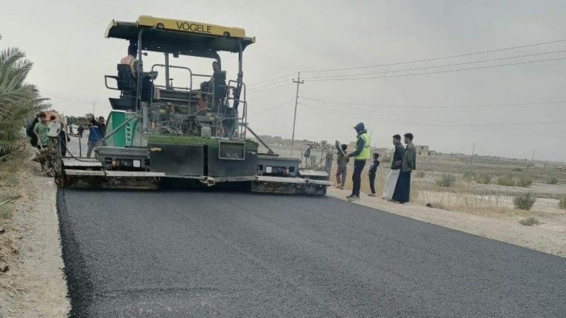 المثنى: الأهالي يمنعون الآليات من مغادرة “المحدد”: أكملوا تبليط الشارع