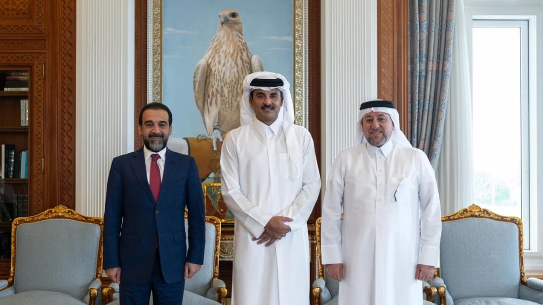 أمير قطر يجتمع بالخنجر والحلبوسي في الدوحة