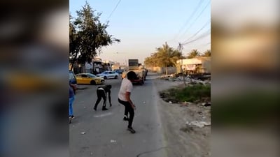 فيديو: سفيرة العراق في السعودية تنازلت عن الأرض.. تعليق على “حرب شوارع” أبو غريب