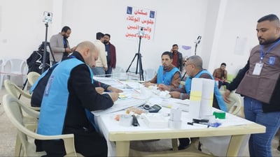 العد اليدوي في بابل.. الفوج التكتيكي تمركز والفرز سيستغرق 48 ساعة (صور)