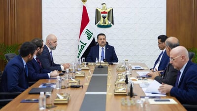 السوداني يناقش مع شركة “أوليفر واي مان” الموديل الاقتصادي لطريق التنمية