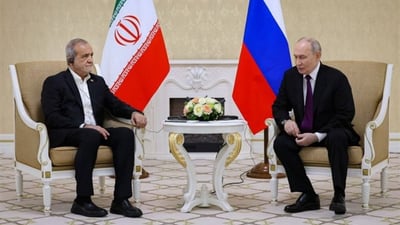 پزیشکیان چووە روسیا و پوتینی بینی