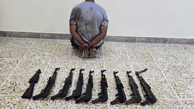 Nine rifles seized in truck from Syria at Qaim crossing