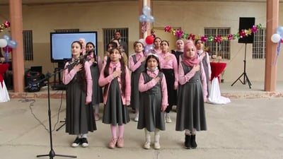 زها حديد تعود إلى الموصل عبر مدرسة للمتفوقات (صور)