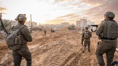 سوپای ئیسرائیل هێرشەكانی بۆ سەر غەززە راگرت