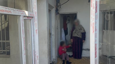 چیرۆکى خێزانێکى نەدار؛ “فەرش دەخوات و هەرچى بکەوێتە دەستى دەیشکێنێ”