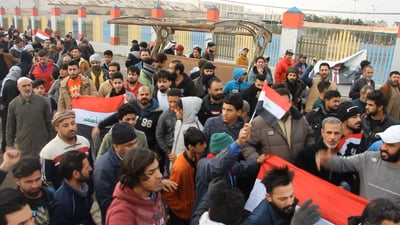 (فيديو) بسطات البصرة القديمة: أسواقنا دمرت من تقاطع الصمود حتى الجامع الكبير