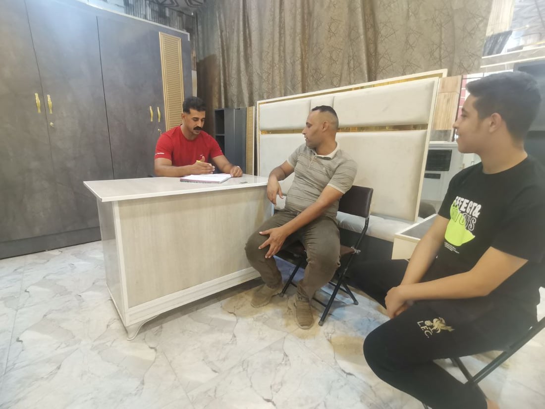 صور: غرف نوم بالمتانة العراقية والجمال التركي.. نجار بعقوبة أوجد الخلطة