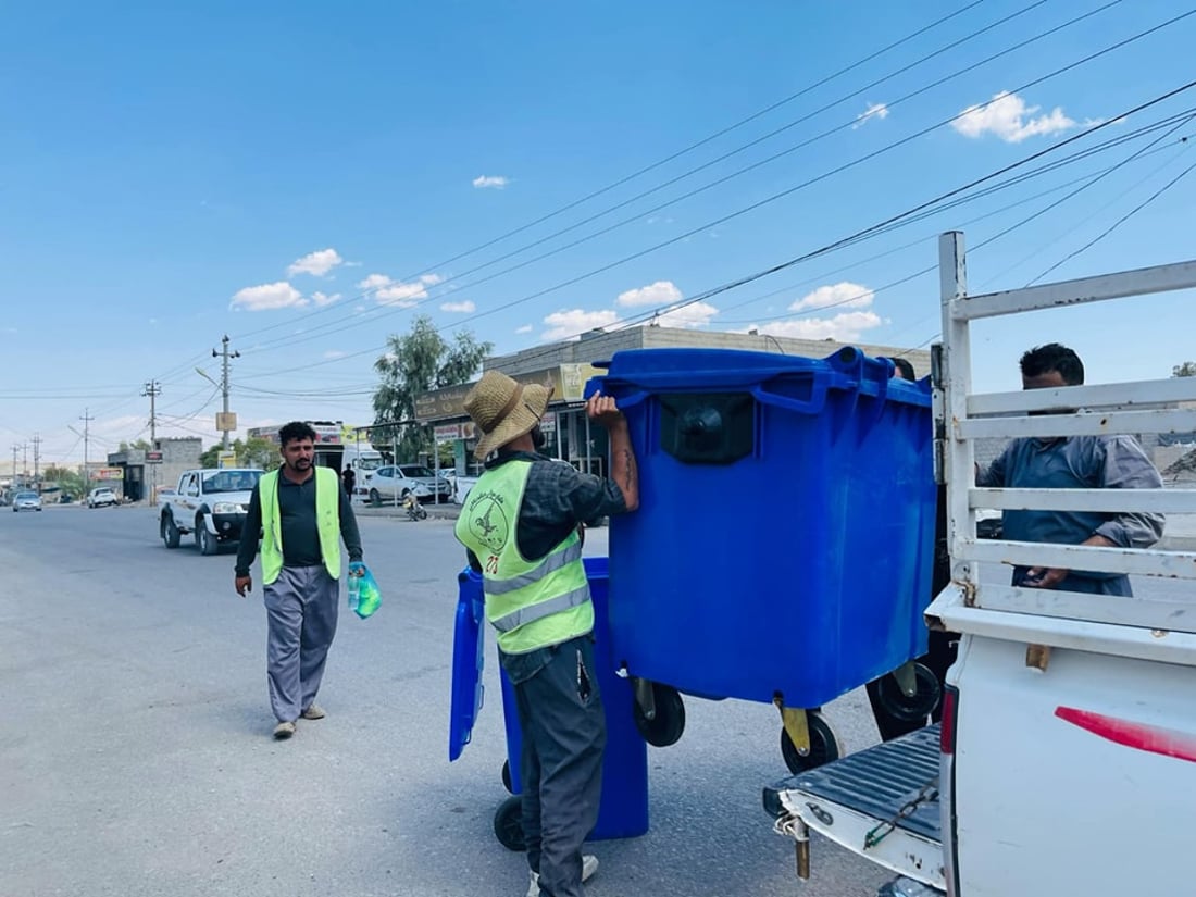 لە خاڵخاڵان سەللەی خۆڵ لەناو بازاڕ دانرا