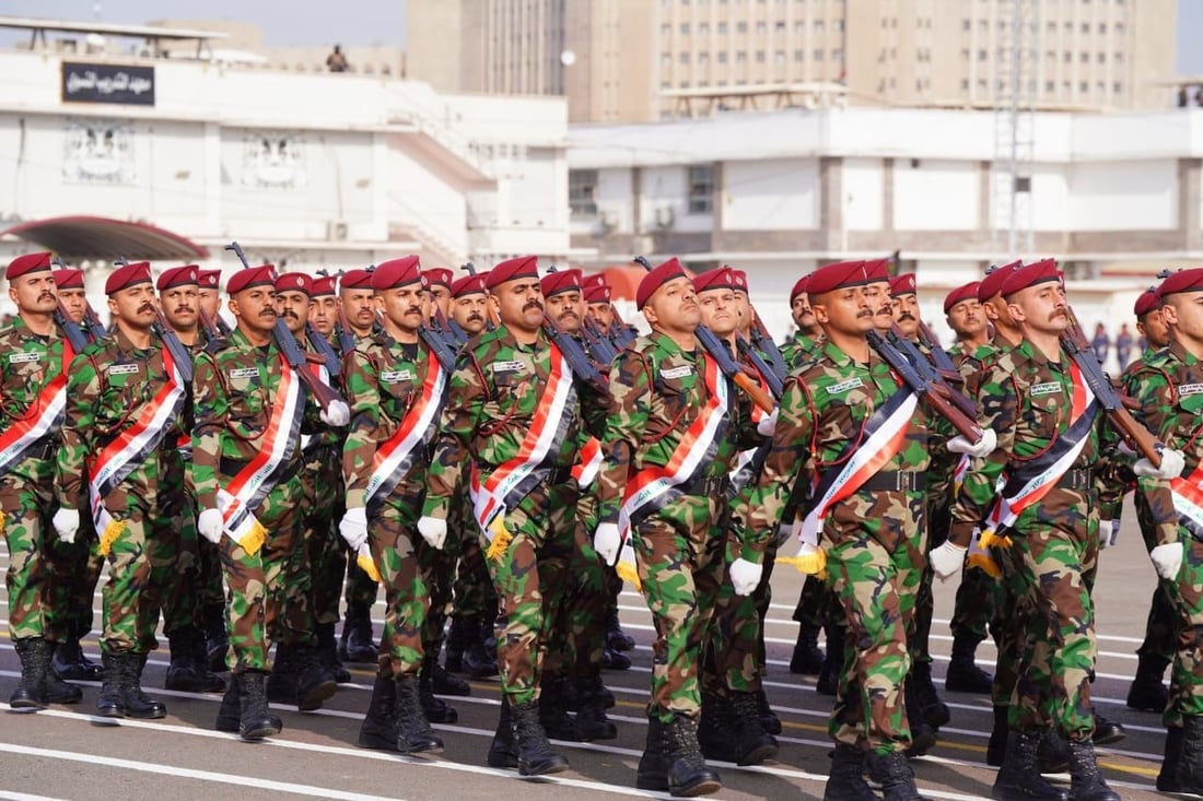 صور من الاستعراض العسكري لقوى الأمن الداخلي في كلية الشرطة