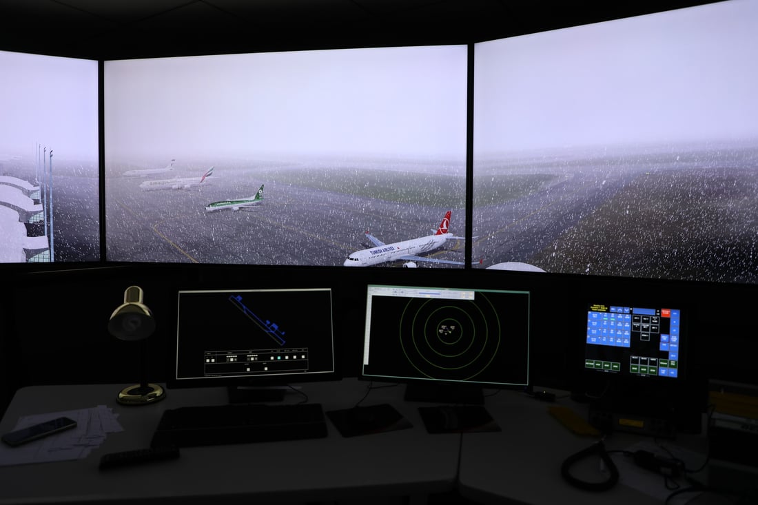 فڕۆکەخانەی سلێمانی خولی چاودێرى ئاسمانى بۆ فەرمانبەرانی کەشتیوانی دەستپێکرد