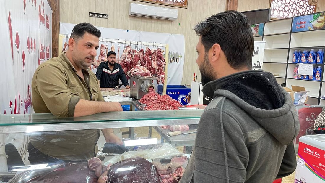 بغداد لا تصدق.. لحوم الحكومة أرخص من السوق بكثير تزامناً مع ارتفاع الأسعار (صور)