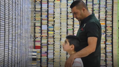 خەونی کۆکردنەوەی شریت 10 ساڵە حوسێنی سەرقاڵ کردووە