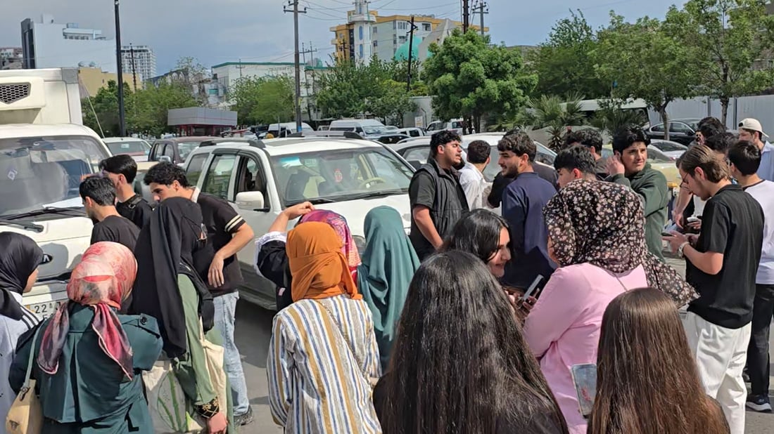 قوتابیانی پۆلی 12 بەشێکی شەقامی سالمیان گرت و قەڵەباڵغی دروستبوو