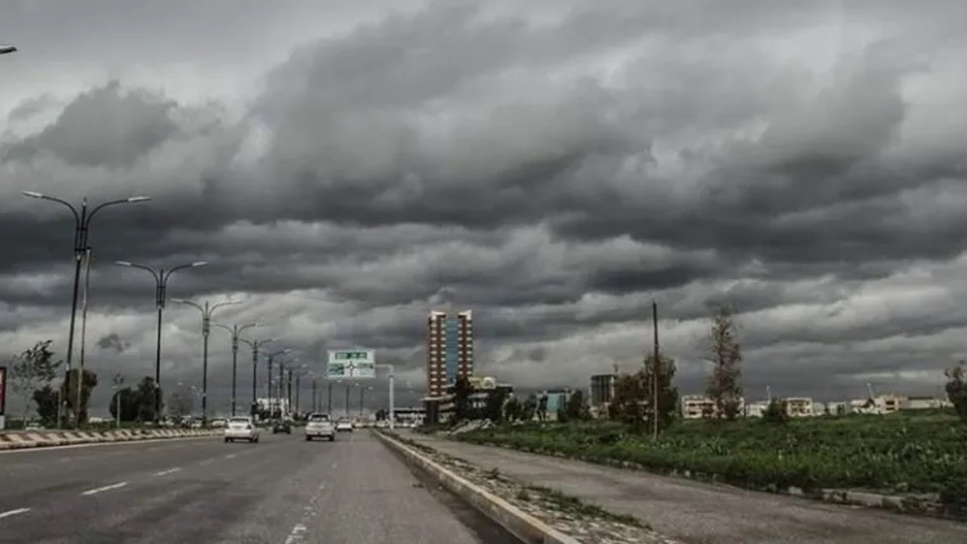 الغيوم تسيطر على أجواء العراق والأمطار واردة ليلاً