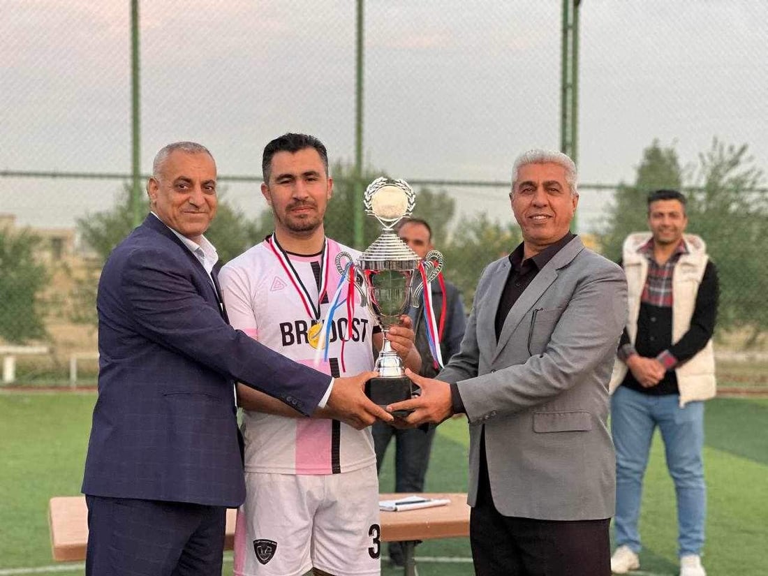 صور: المدرسون هزموا المعلمين في بطولة الدوائر الحكومية للكرة بداقوق