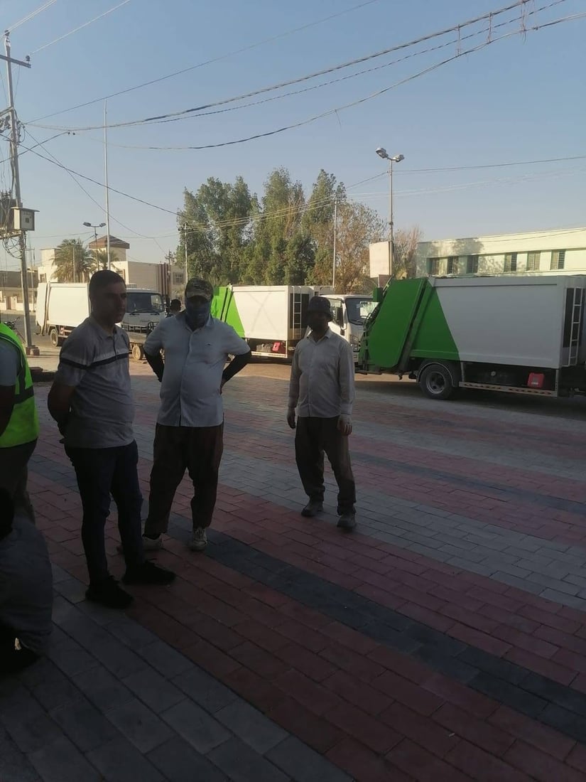 مضربون منذ 3 سنوات.. المشخاب تطلب من 33 عامل نظافة الصبر وتعدهم بحل قريب