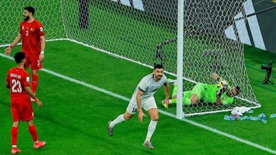 Iraq defeats Bahrain 2-1 in FIFA Arab Cup opener