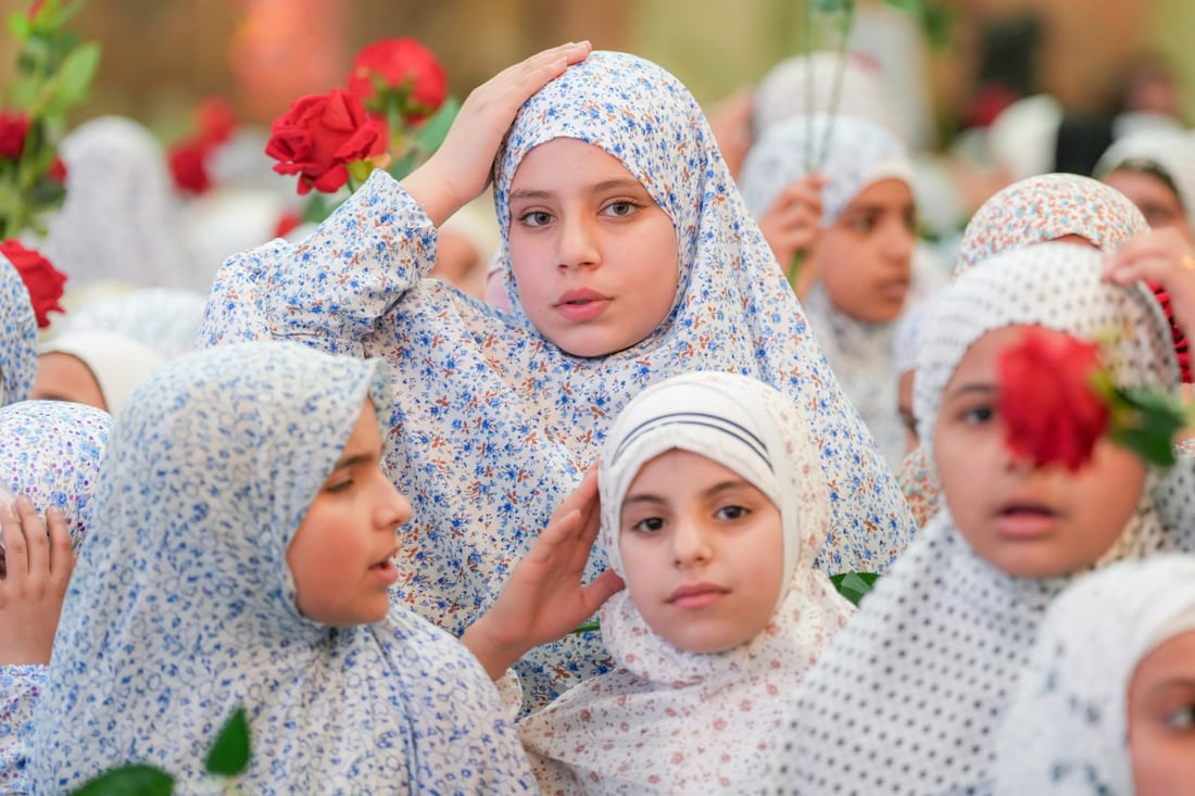 صور: العتبة العسكرية تحتفي بتكليف أكثر من 4000 فتاة من خمس محافظات عراقية